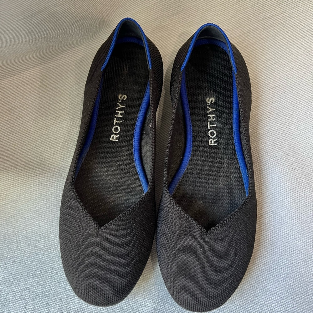 Rothy’s Round Toe Black Flats